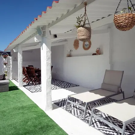 Preciosa Casa En Cerca De La Playa De Samil بيت للعطل فيجو