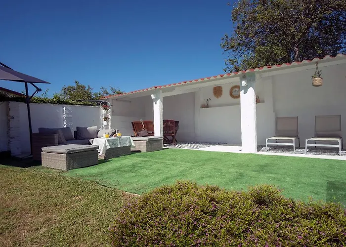 Preciosa Casa En Cerca De La Playa De Samil