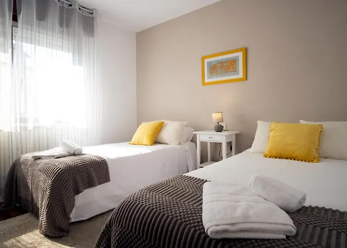 Preciosa Casa En Cerca De La Playa De Samil Prázdninový dům *